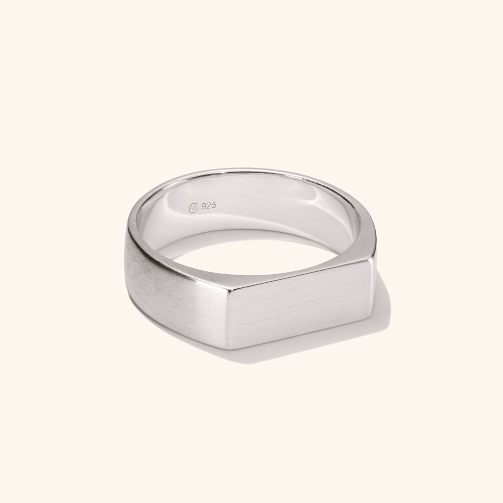 Mejuri Slim Rectangular Signet Ring - Brushed Sterling Silver Canada Store