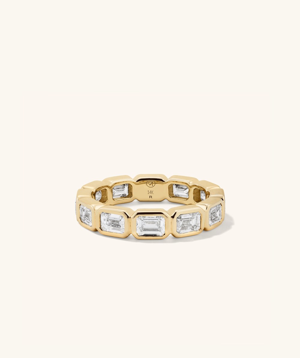 Mejuri Lab Grown Diamond Emerald Cut Bezel Eternity Band - 14k Yellow Gold Canada Store